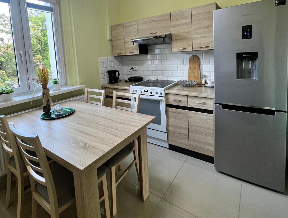 Wolnosci 21 Jelenia Gora 아파트 외부 사진