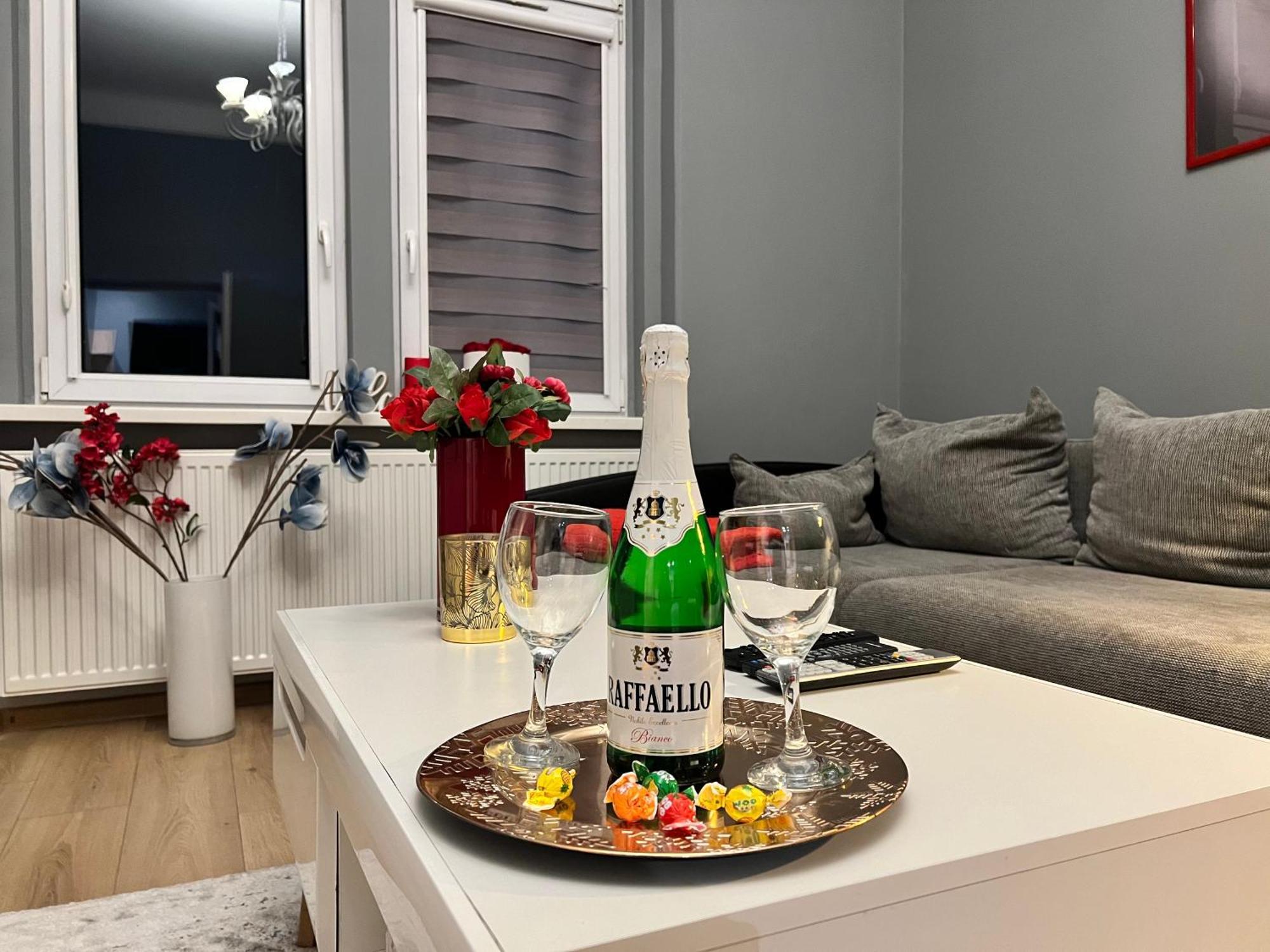 Wolnosci 21 Jelenia Gora 아파트 외부 사진