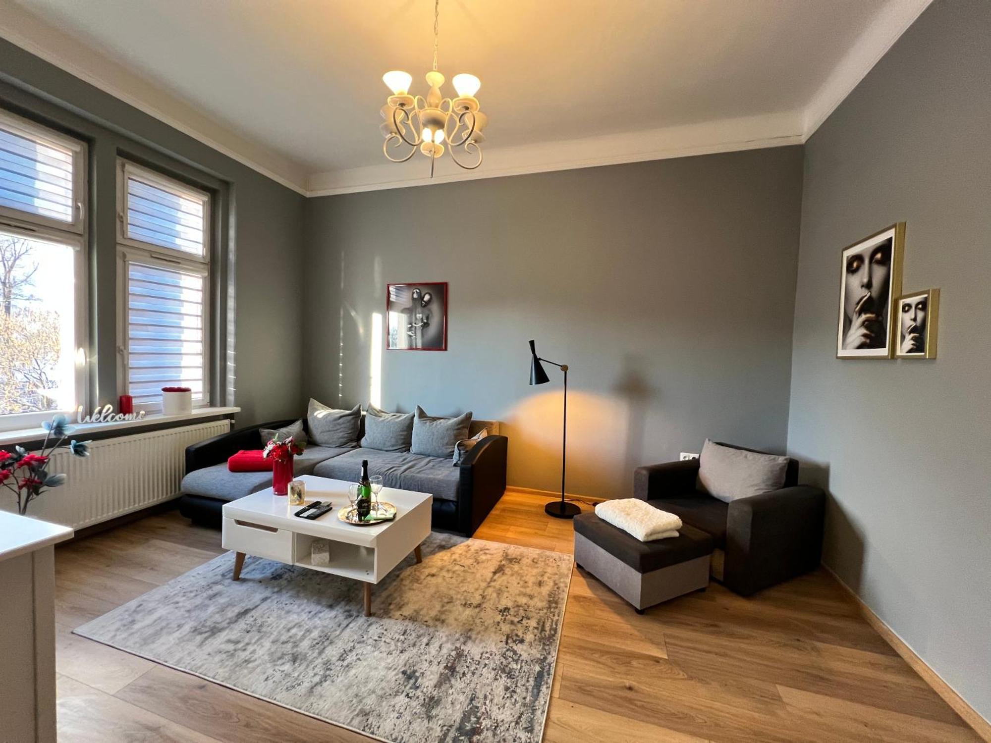 Wolnosci 21 Jelenia Gora 아파트 외부 사진